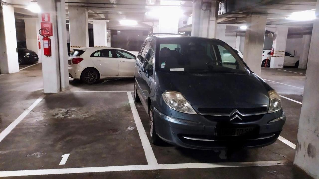 Magenta Apartment فاريسّي المظهر الخارجي الصورة